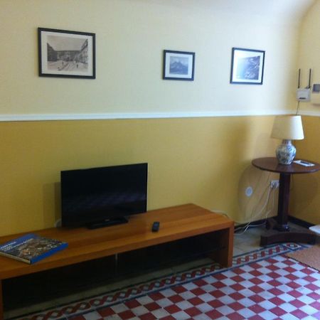 Casa Vacanze Amedeo Nápoles Exterior foto